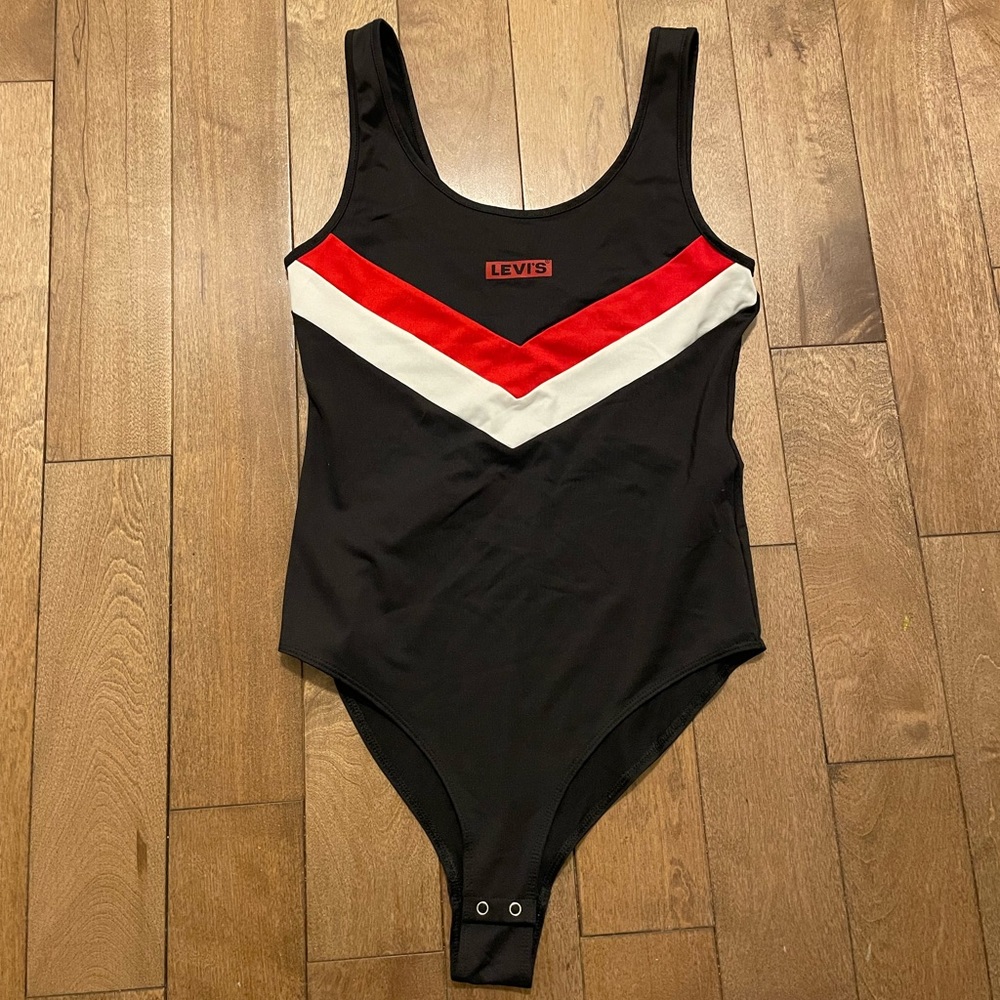 Levi’s body suit